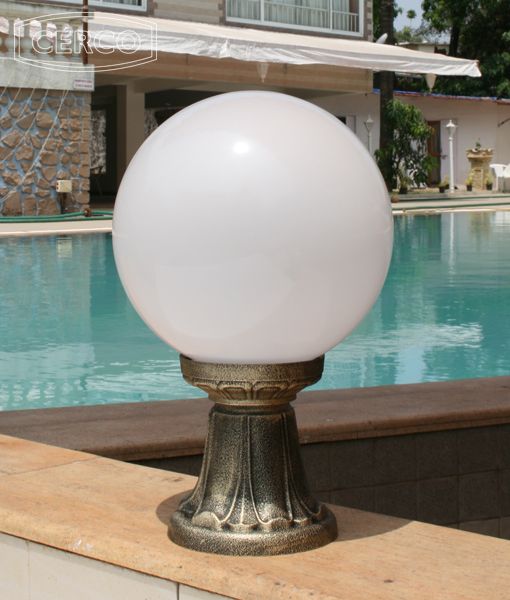 Loose-fit round neck sweater