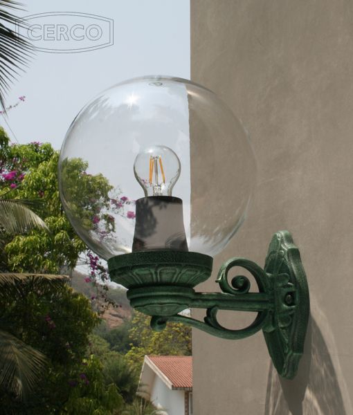 Loose-fit round neck sweater