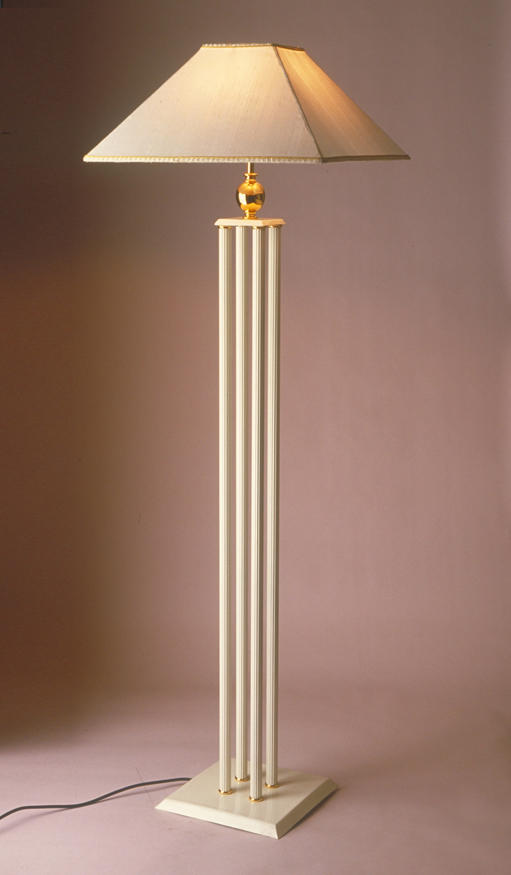 Loose-fit round neck sweater