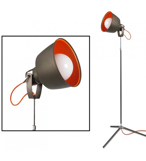 Loose-fit round neck sweater