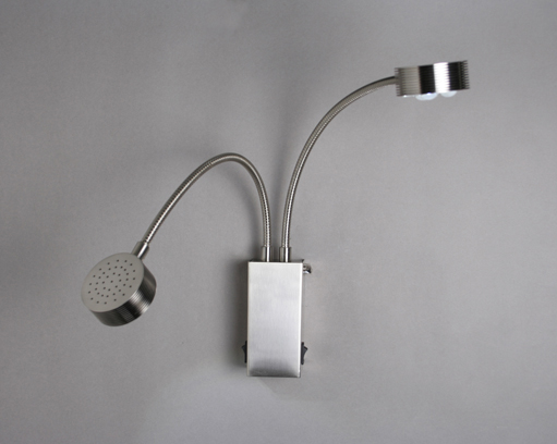 Loose-fit round neck sweater