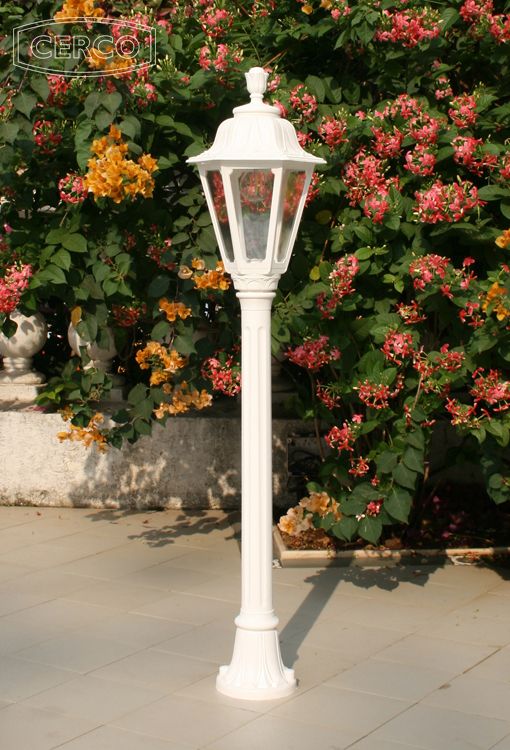 Loose-fit round neck sweater