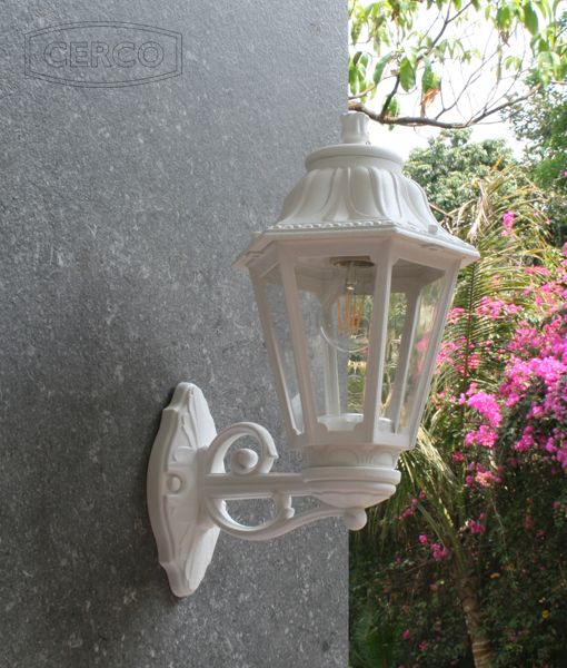 Loose-fit round neck sweater